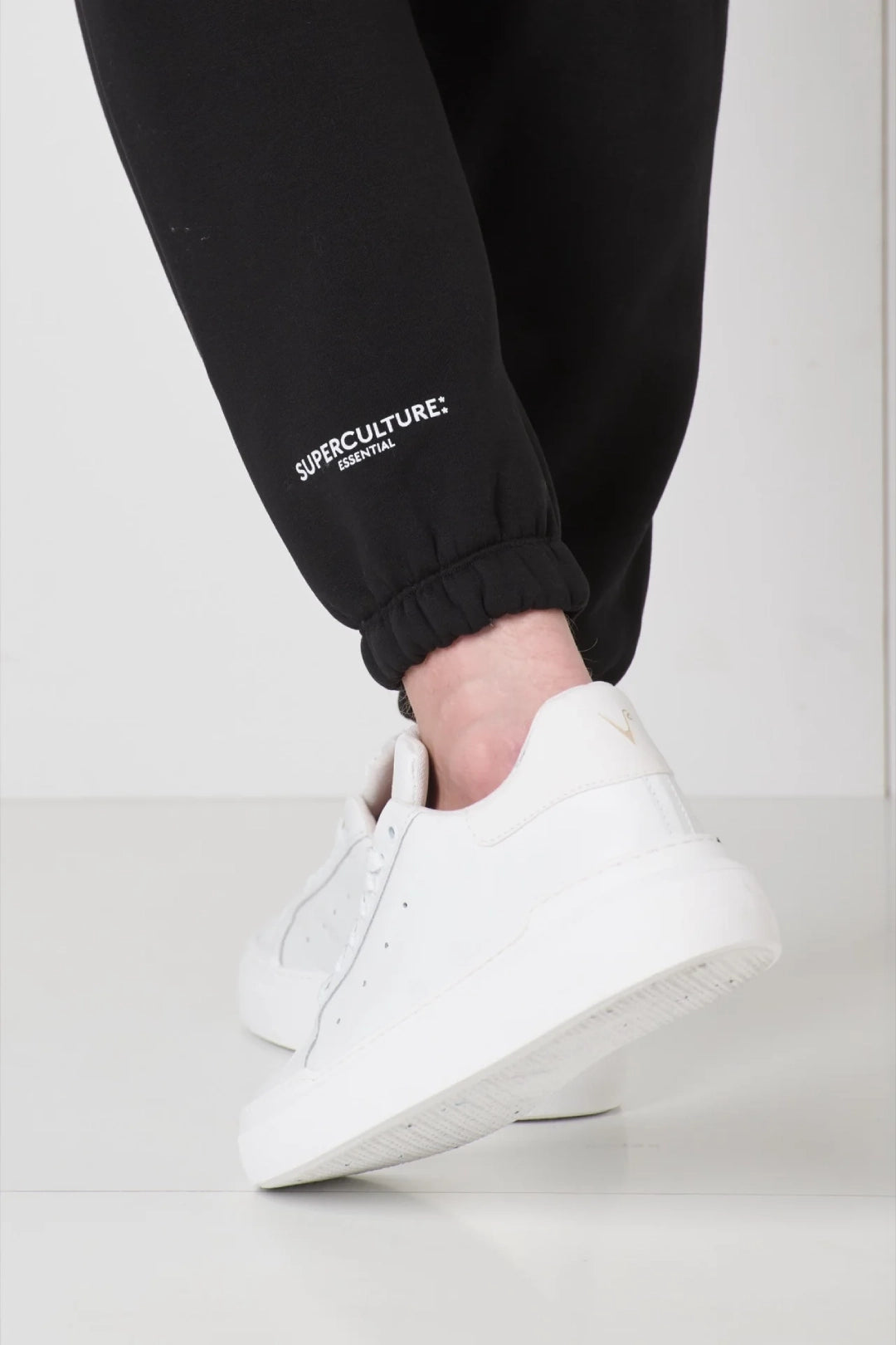 8p2 POSER - Pantalone Superculture in felpa con tasconi e alla caviglia